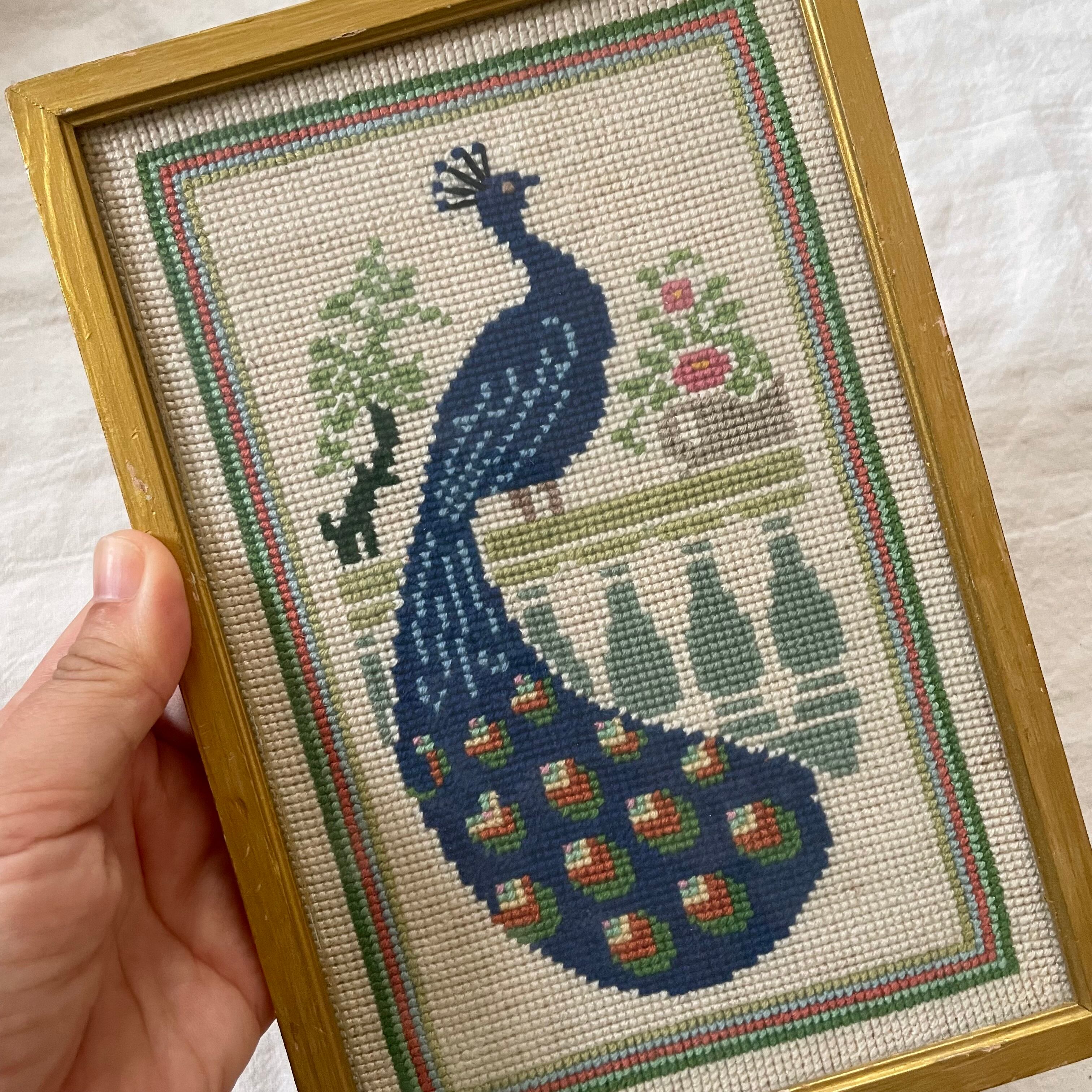 鳥の織物の壁飾り