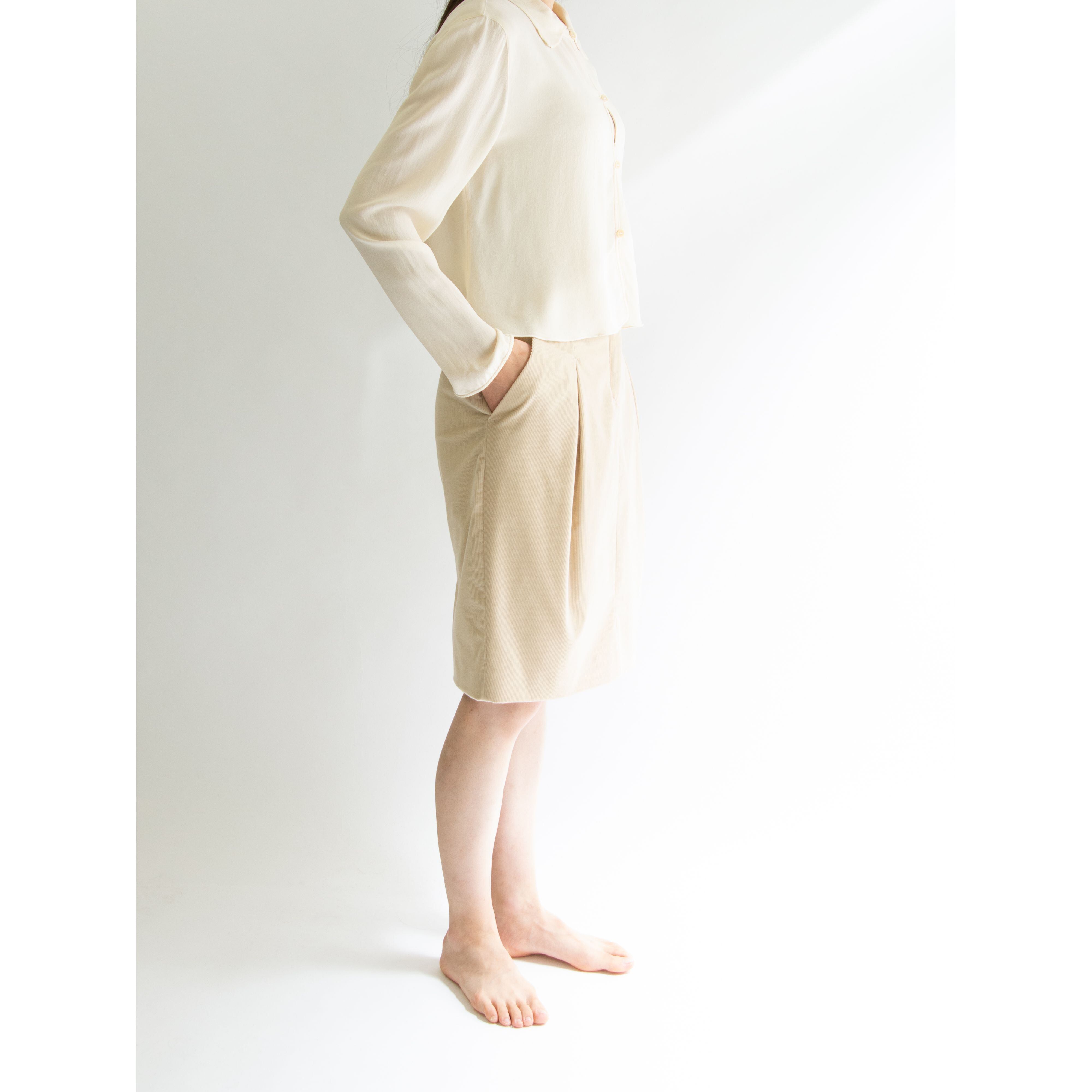 【Salvatore Ferragamo】Made in Italy Corduroy Skirt（サルヴァトーレ フェラガモ コットンストレッチコーデュロイスカート）