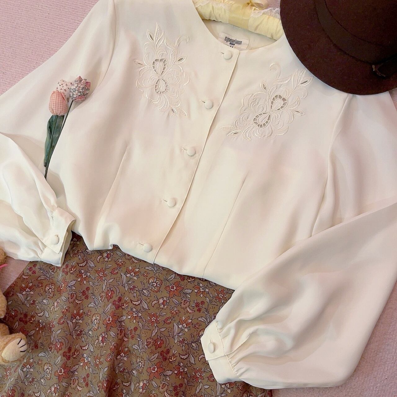 ribbon botanical embroidery blouse