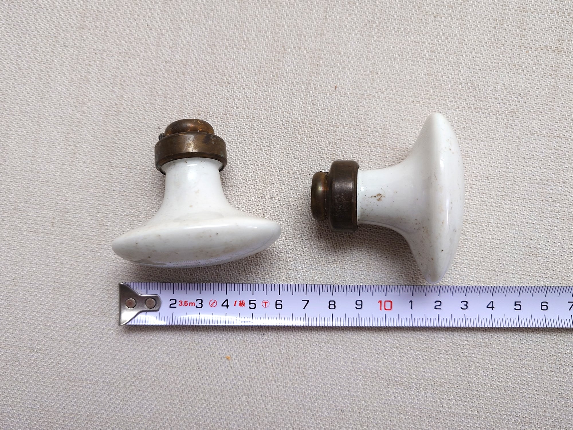 フランスヴィンテージ ドアノブ 磁器製 オーバルポルセリン 2個セット