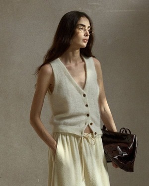 Knit Vneck Vest