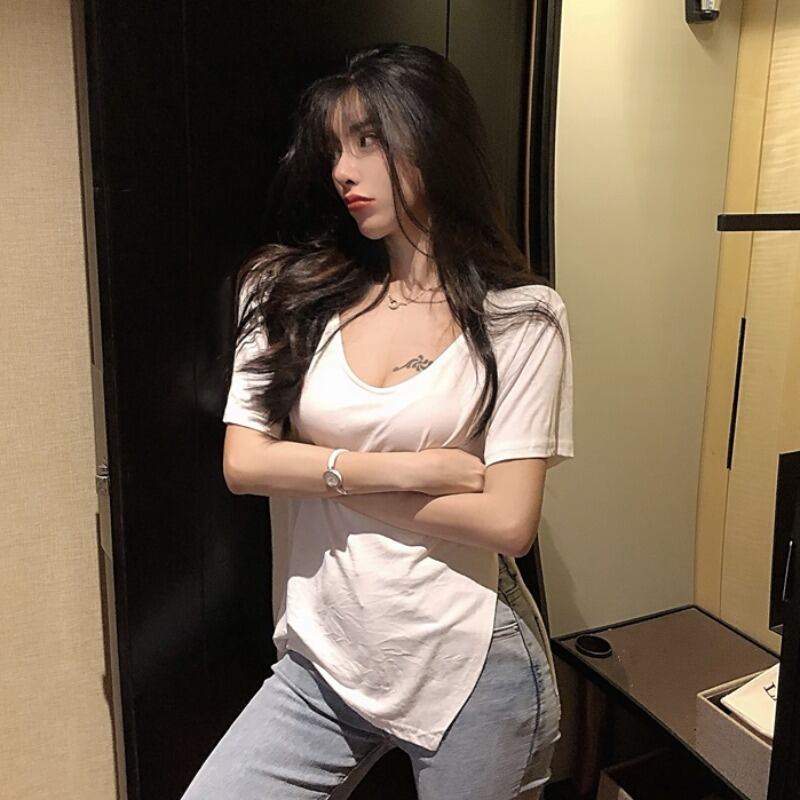 シックな新しいファッションの2020年夏バージョンは、カジュアルなルーズ半袖Tシャツオールマッチの薄いトップ女性のトレンドを分割しました YY-ファッション51900669051