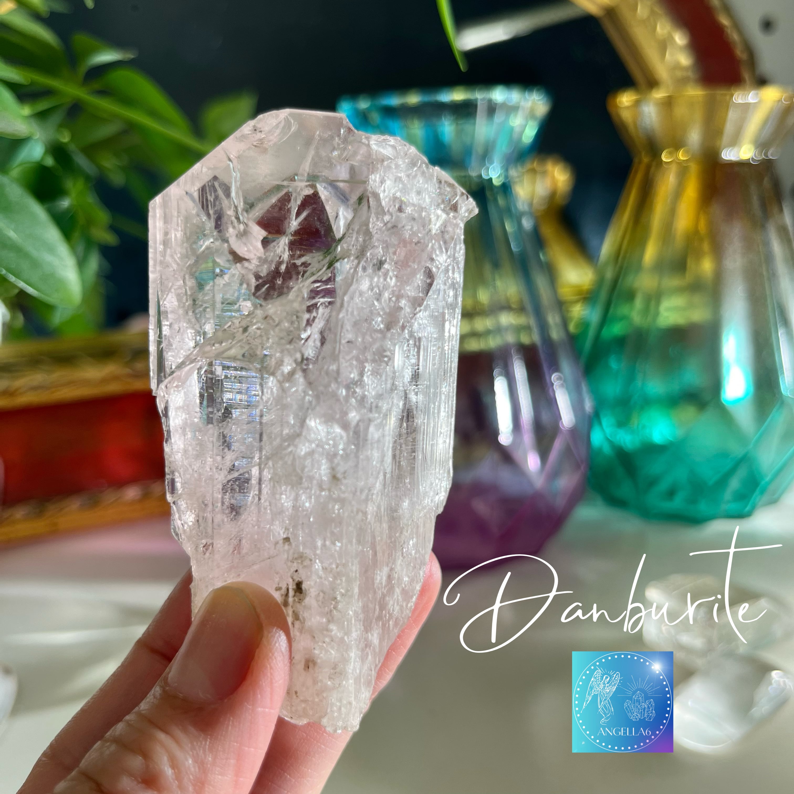 虹入りピンクダンビユライト① vol.253