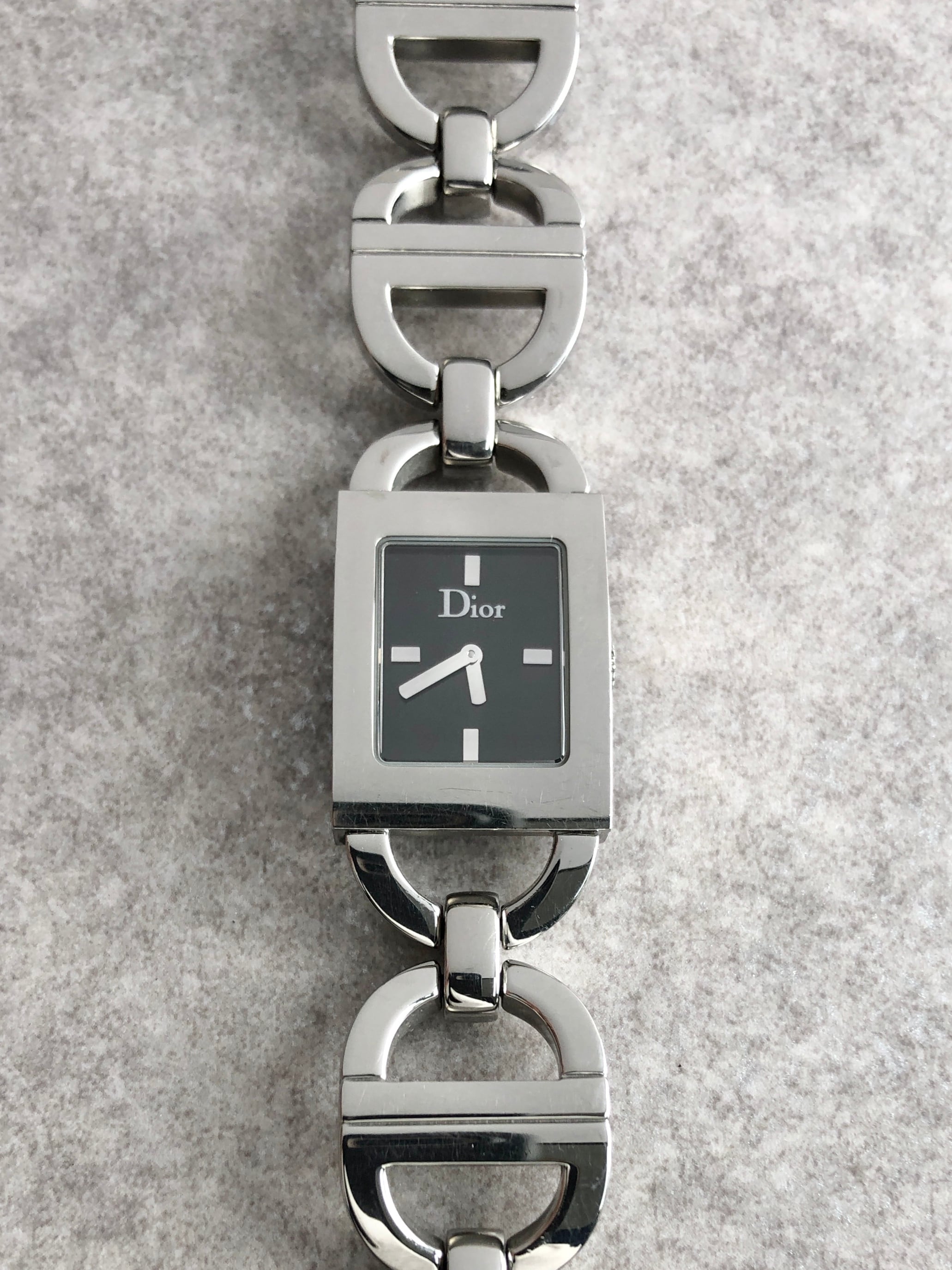 Christian Dior クリスチャン ディオール 腕時計 シルバー ロゴ