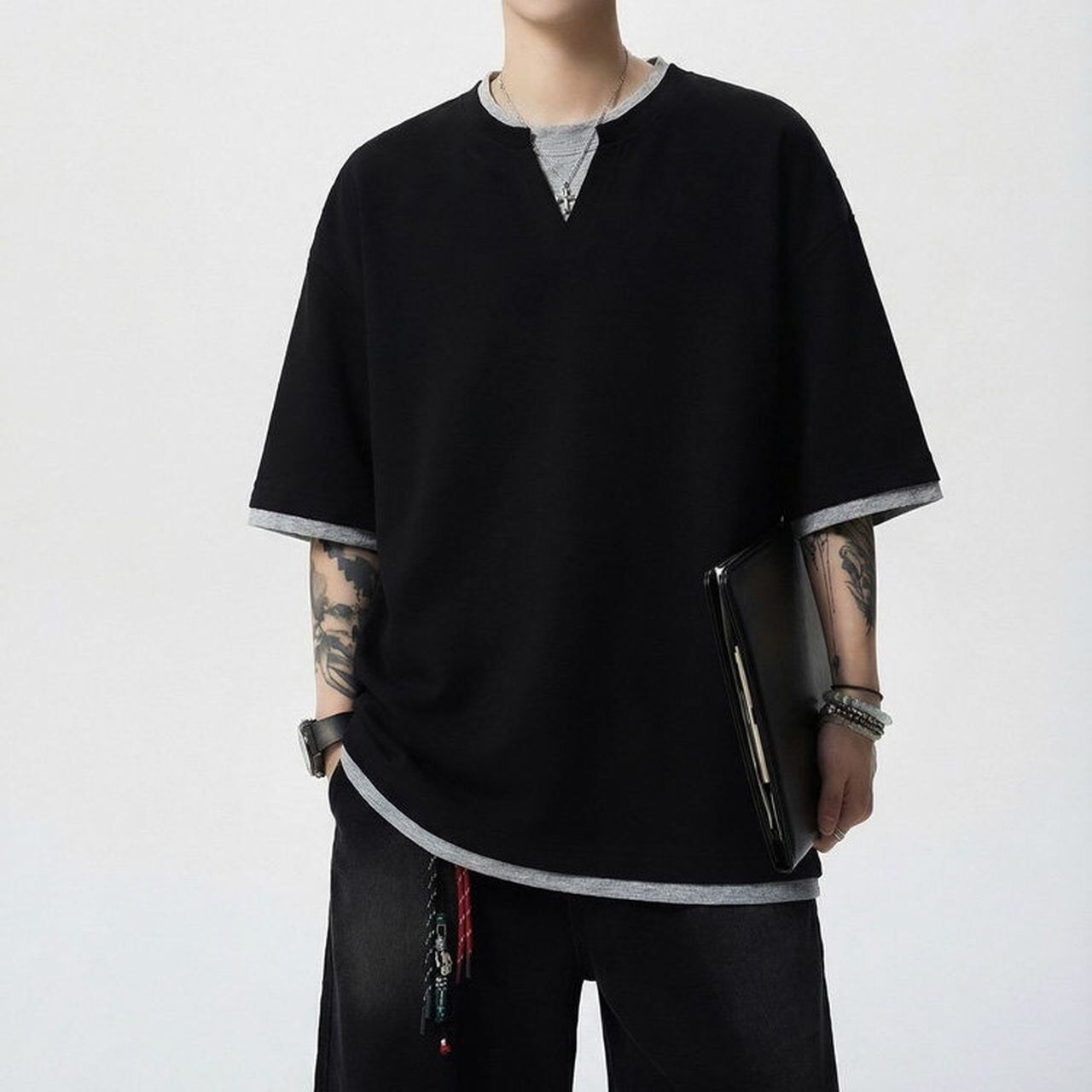 Faux Two-Piece V-Neck Short-Sleeve T-Shirt(MT1633)