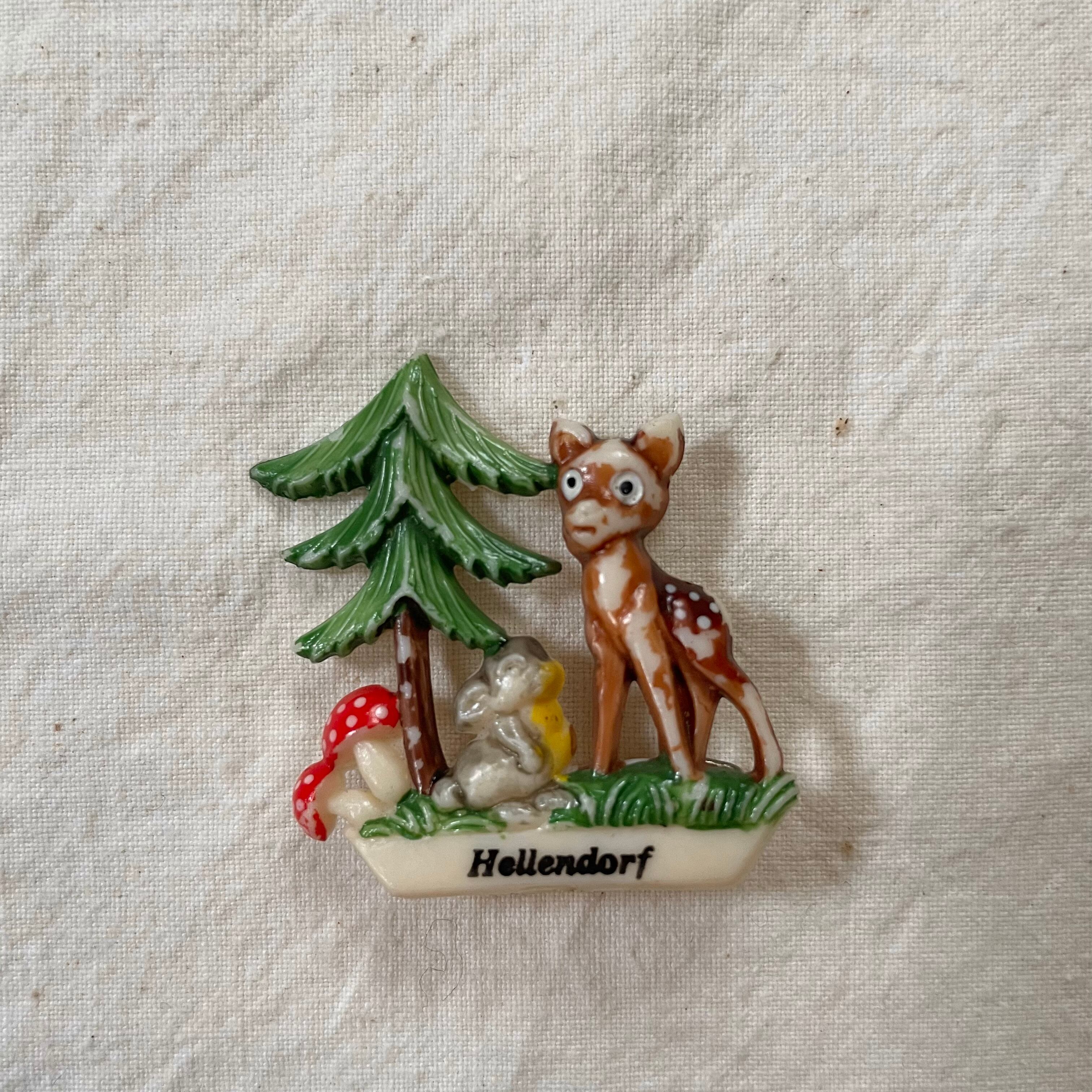 バンビたちのブローチ