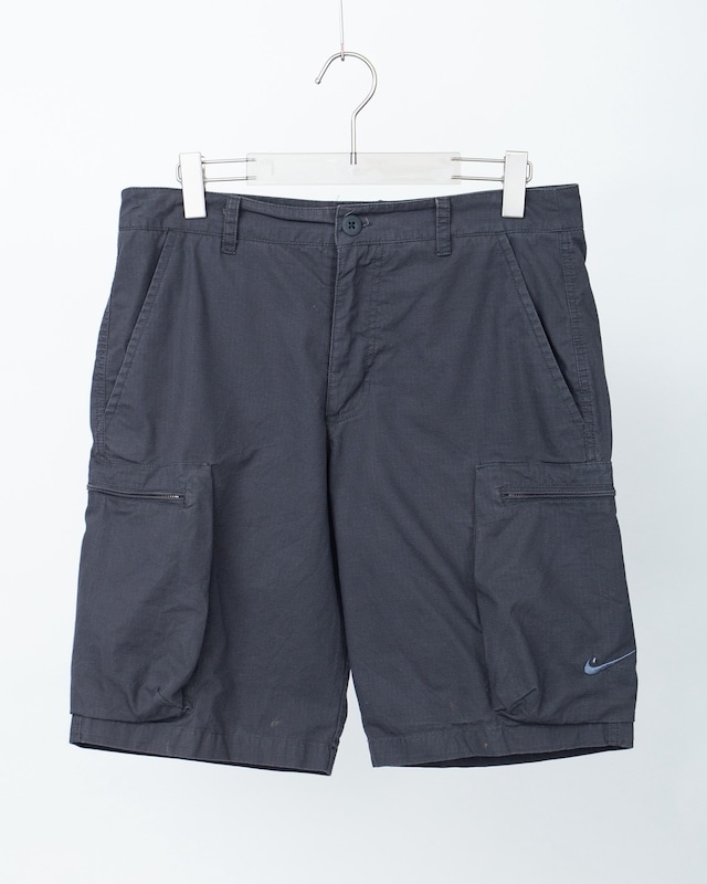 "NIKE" baggy silhouette cargo short trousers
