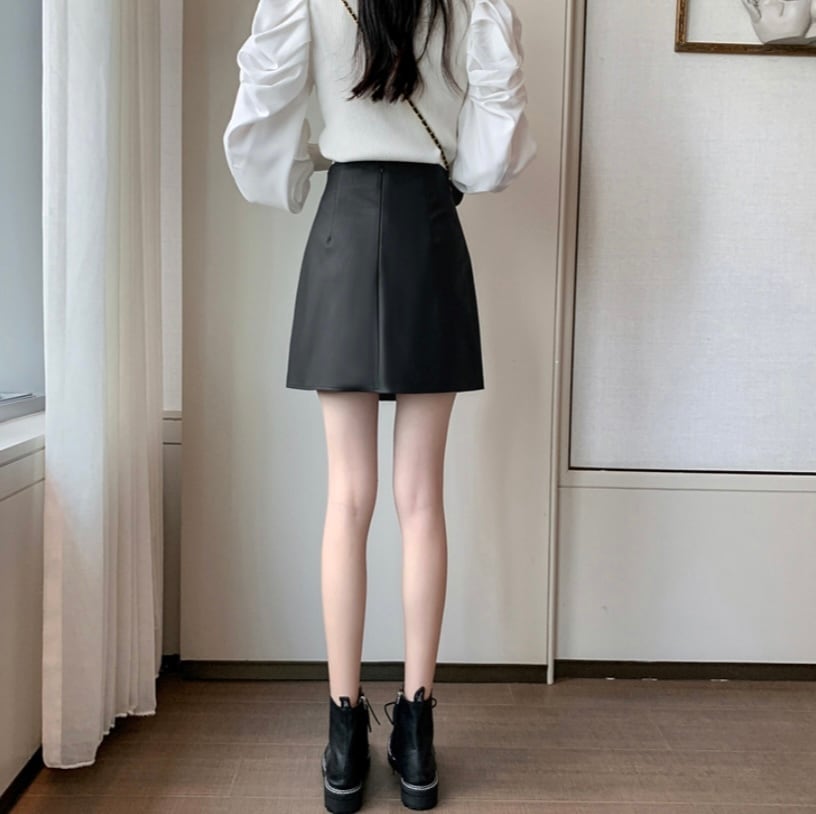 レザータイトミニスカート | mirinaju