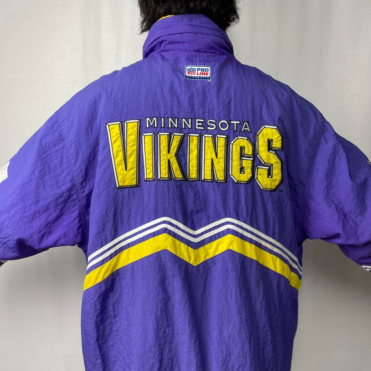 90年代 NFL PRO LINE LOGO ATHLETIC 中綿 ナイロンジャケット ミネソタ 