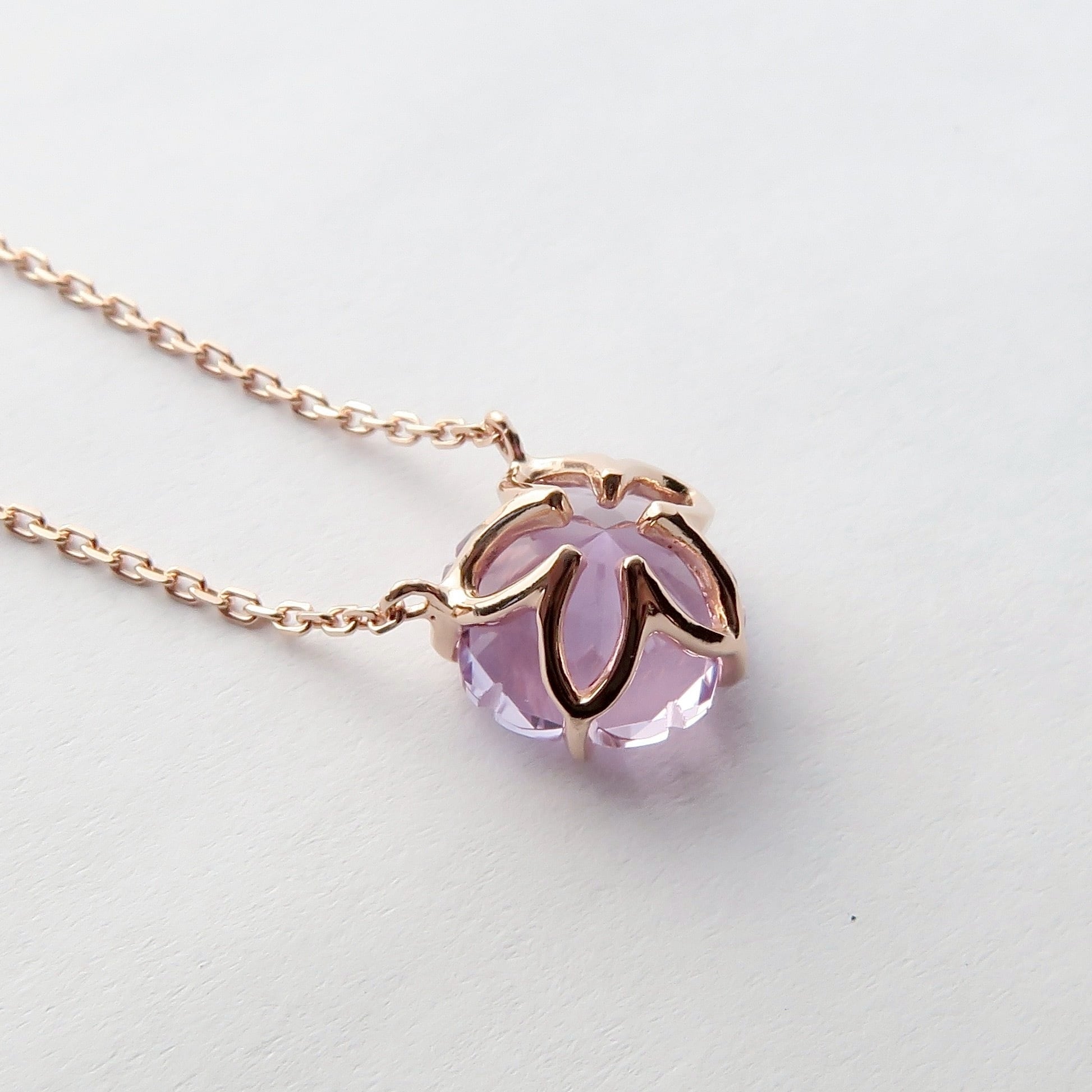 受注生産】 prismgem ふわりさくらインカットネックレス シミズ貴石