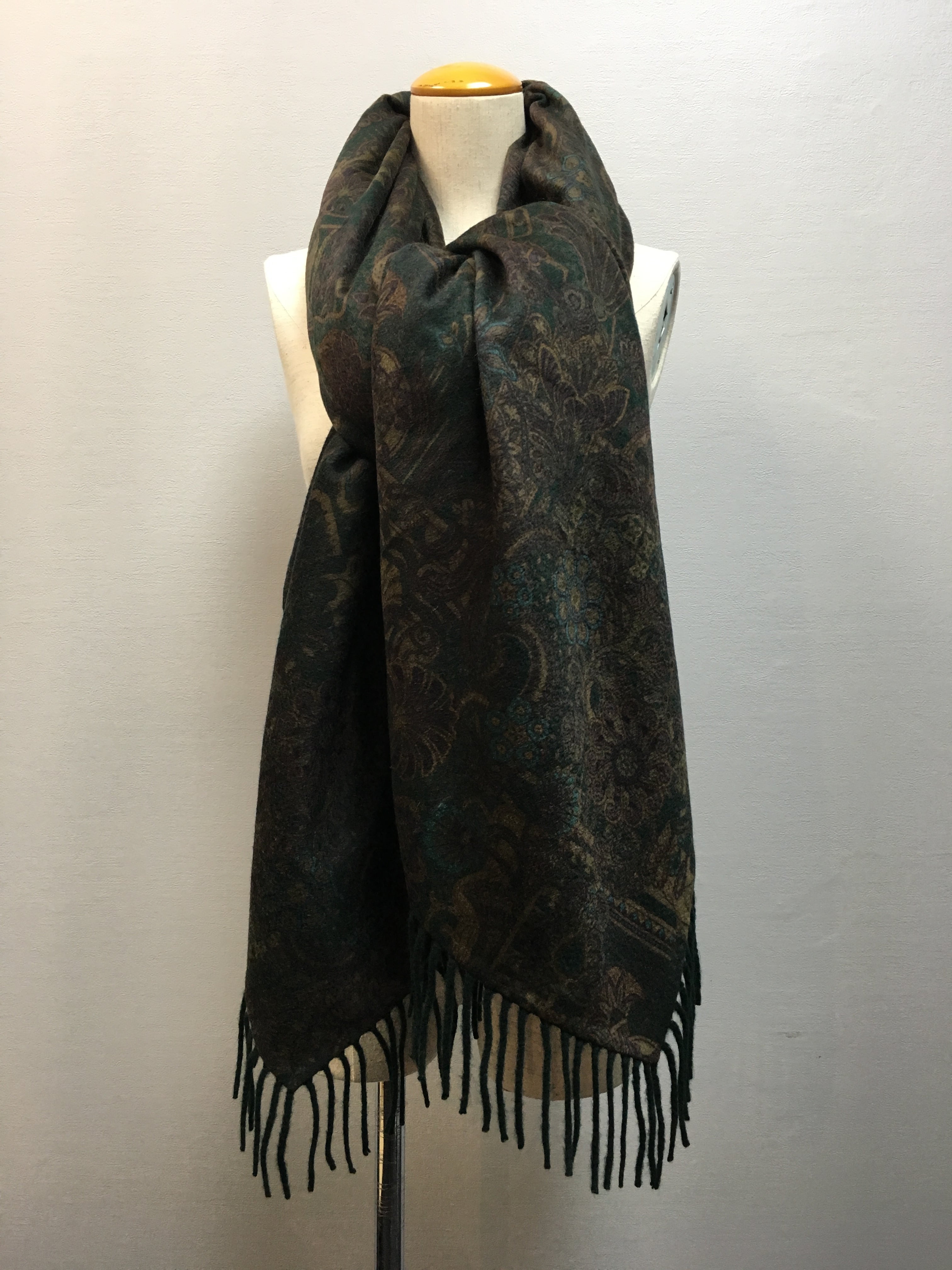 美品 でかかっ ロロピアーナ カシミア100% 最高級 ペイズリーマフラー 