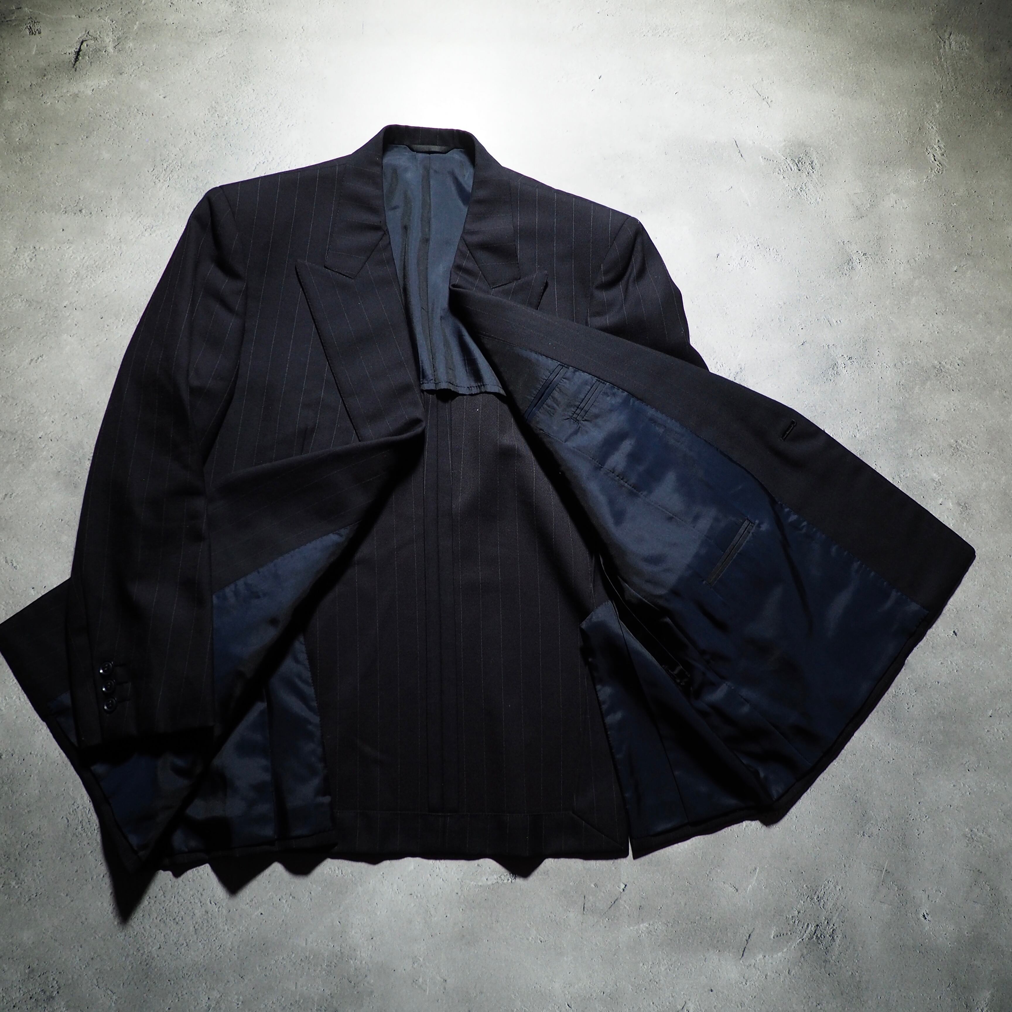1980 - 90s Beautiful Black stripe vintage Double tailored jacket