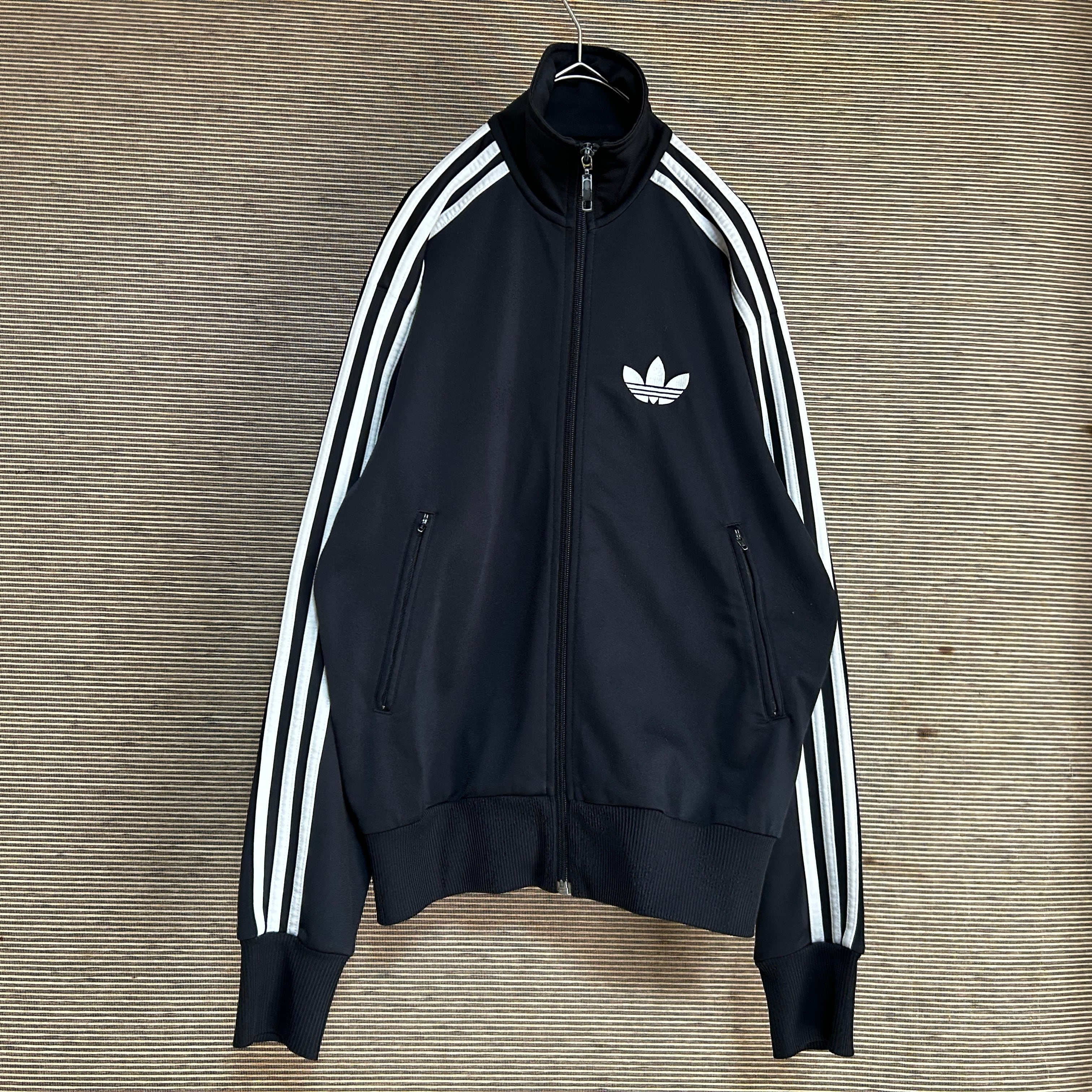 adidasファイヤーバード古着刺繍ロゴ
