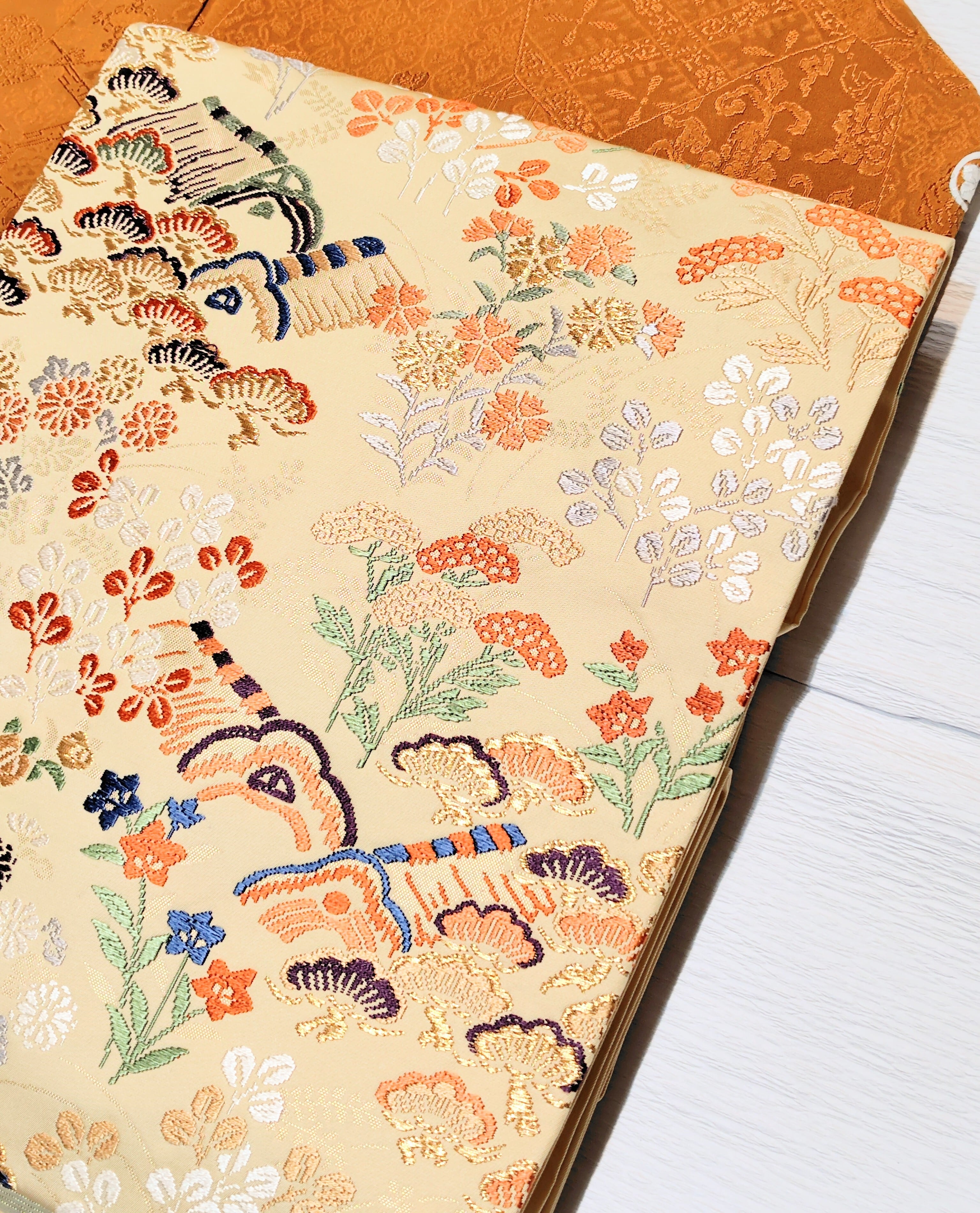 MO-3035 名古屋帯 刺繍 美しい四季の花模様 金銀糸 橙色 f8df449cf08fae62893e1bfef97a6d