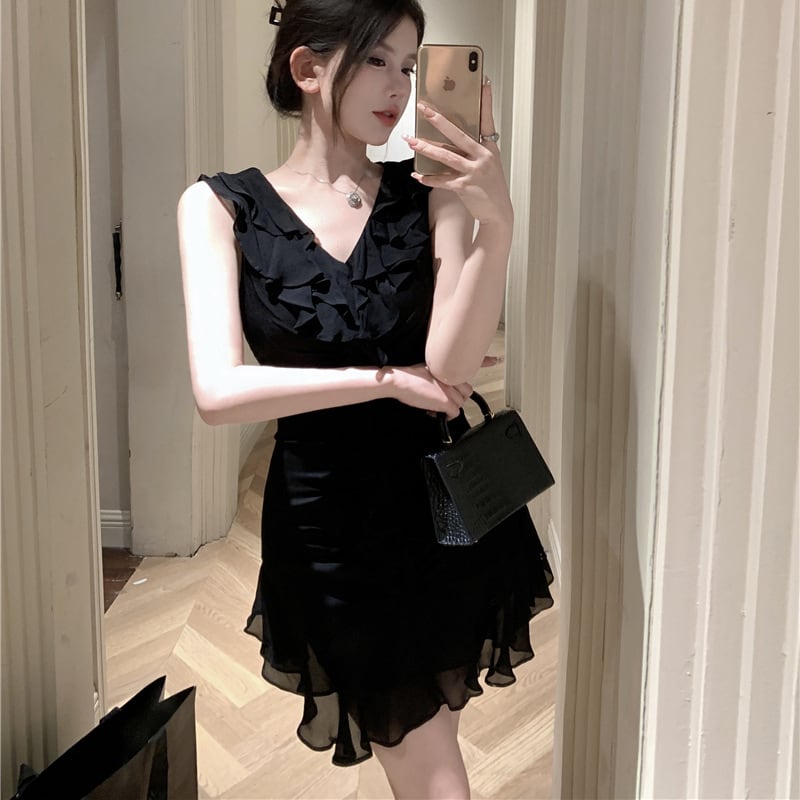 【dress】フリルノースリーブワンピース M32476