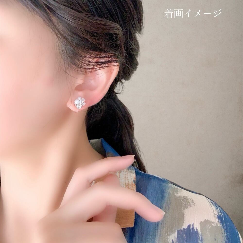 gold ✧ 選べる3色 mini 花束ピアス/イヤリング＜結婚式 七五三 卒業式