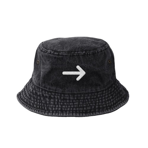 → - HAT ブラック