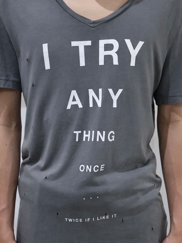 【Neil Barret】shotgun damege text T shirt