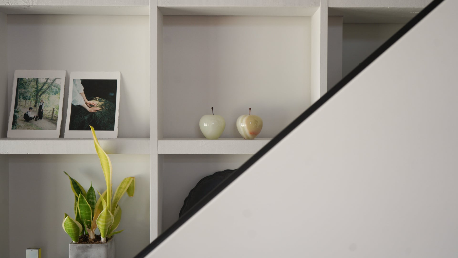 Marble Apple white