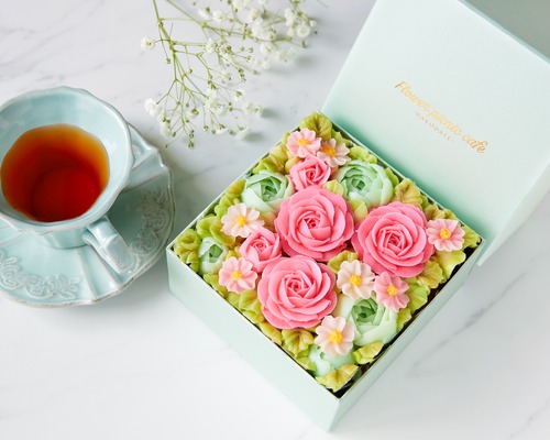 食べられるお花のボックスフラワーケーキ<Spring Garden＞