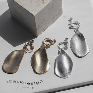 【ネコポス便】イヤリング ニュアンスプレートイヤリング 0938