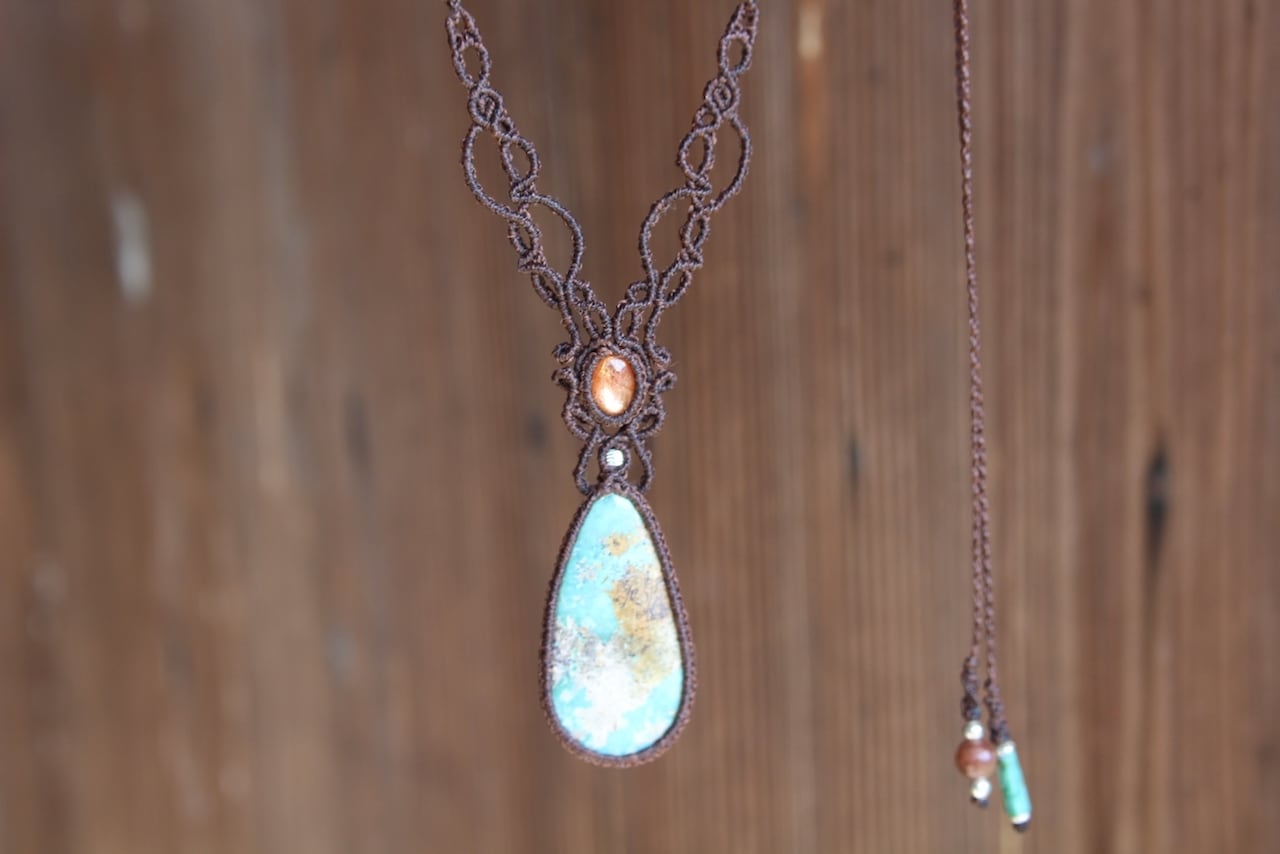 Turquoise & Sunstone micromacrame necklace