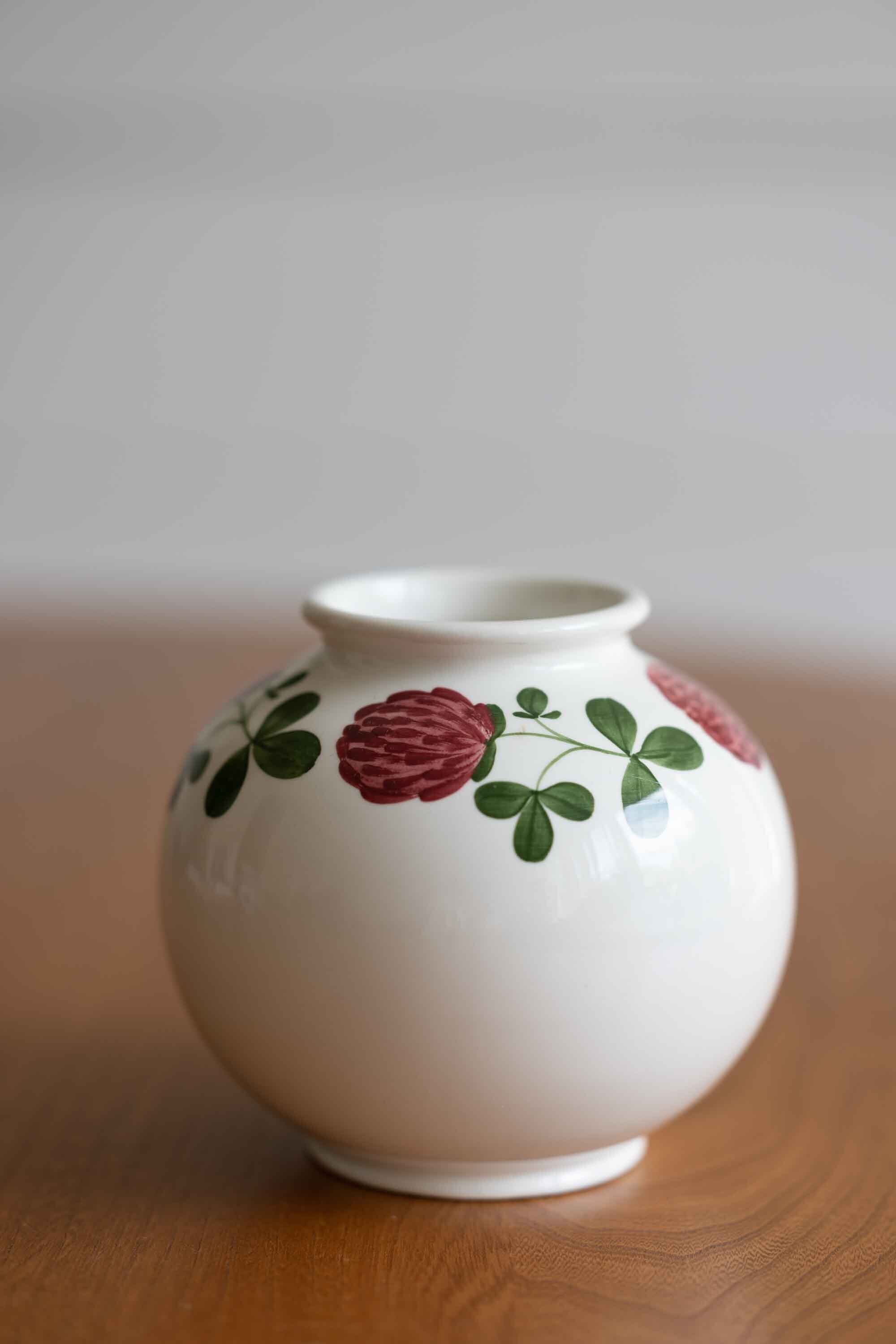 ロイヤルコペンハーゲン ファイアンス シロツメクサ柄 フラワーベース