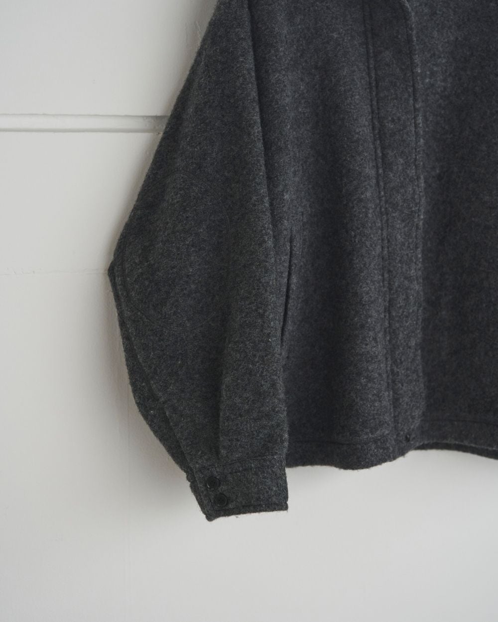 anuke アンヌーク Sliver Zip Blouzon 62520201 (C/GRY) | ANERCA & L.I.V