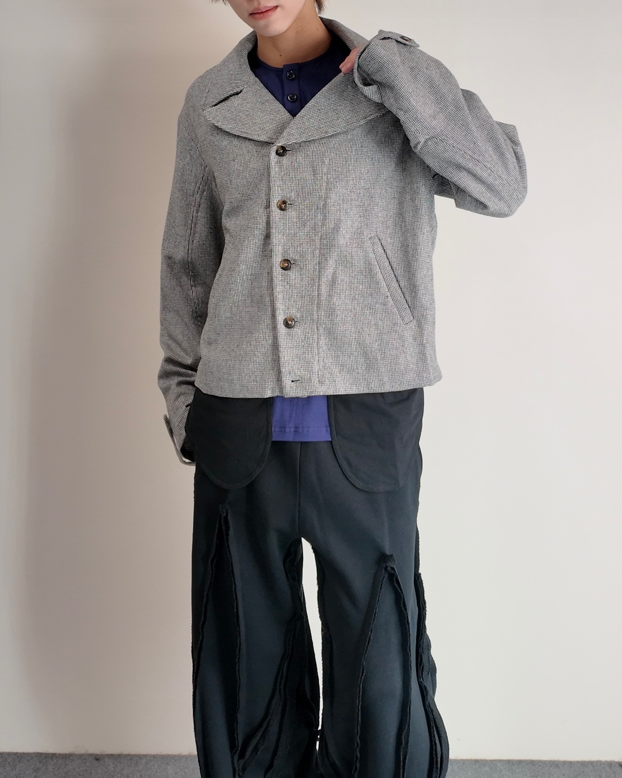 【26/AW STRONGTHE】GREY / SBAI TAILORED BIKER JACKET WITH DETACHABLE SASH SCARF