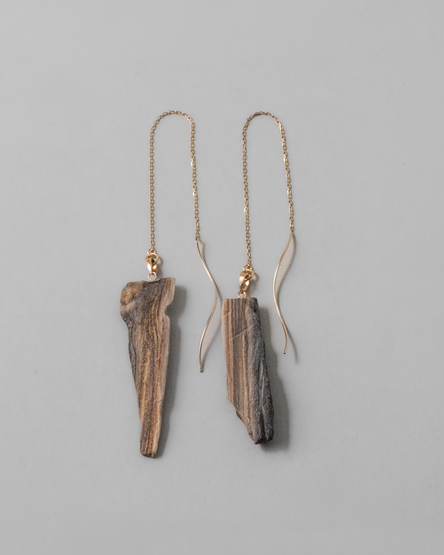 珪化木 ピアス K10（10 金）No.002 gallery image 1