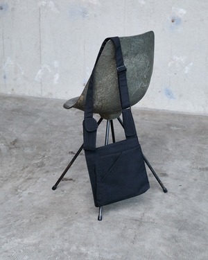 minimal nylon shoulder bag / From EUROPE