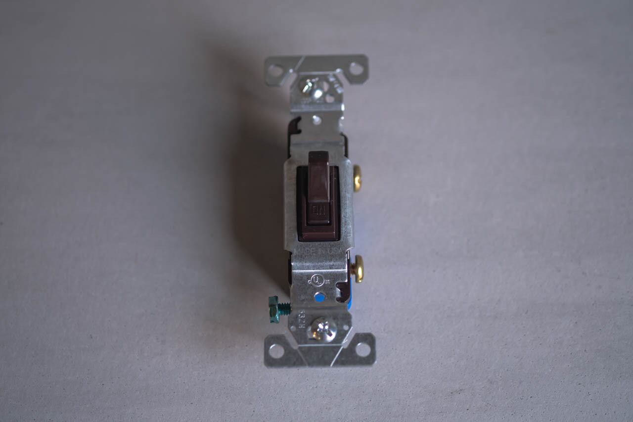 片切りアメリカンスイッチ(Dark brown)