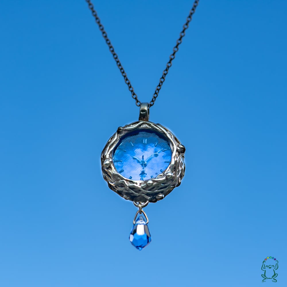 ブルースカイネックレス時計Sパステルブルー | カエルの時計屋さん