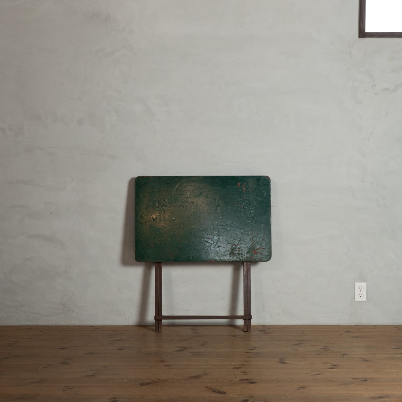 Folding Table / フォールディングテーブル 〈テーブル・作業台