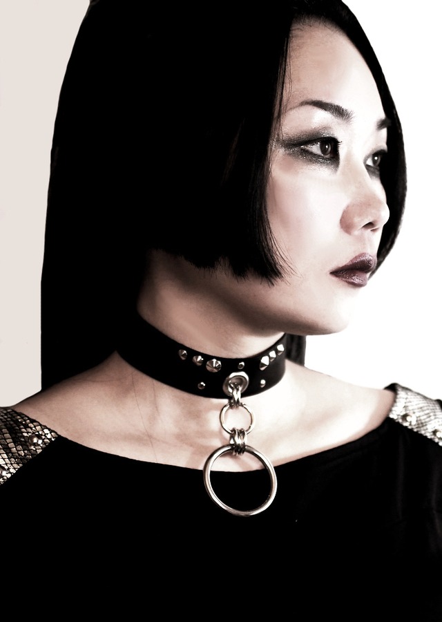 Black Vegan leather choker unisex "drop in water" ヴィーガンレザーチョーカー　ユニセックス　ア　ドロップ　イン　ウォーター　