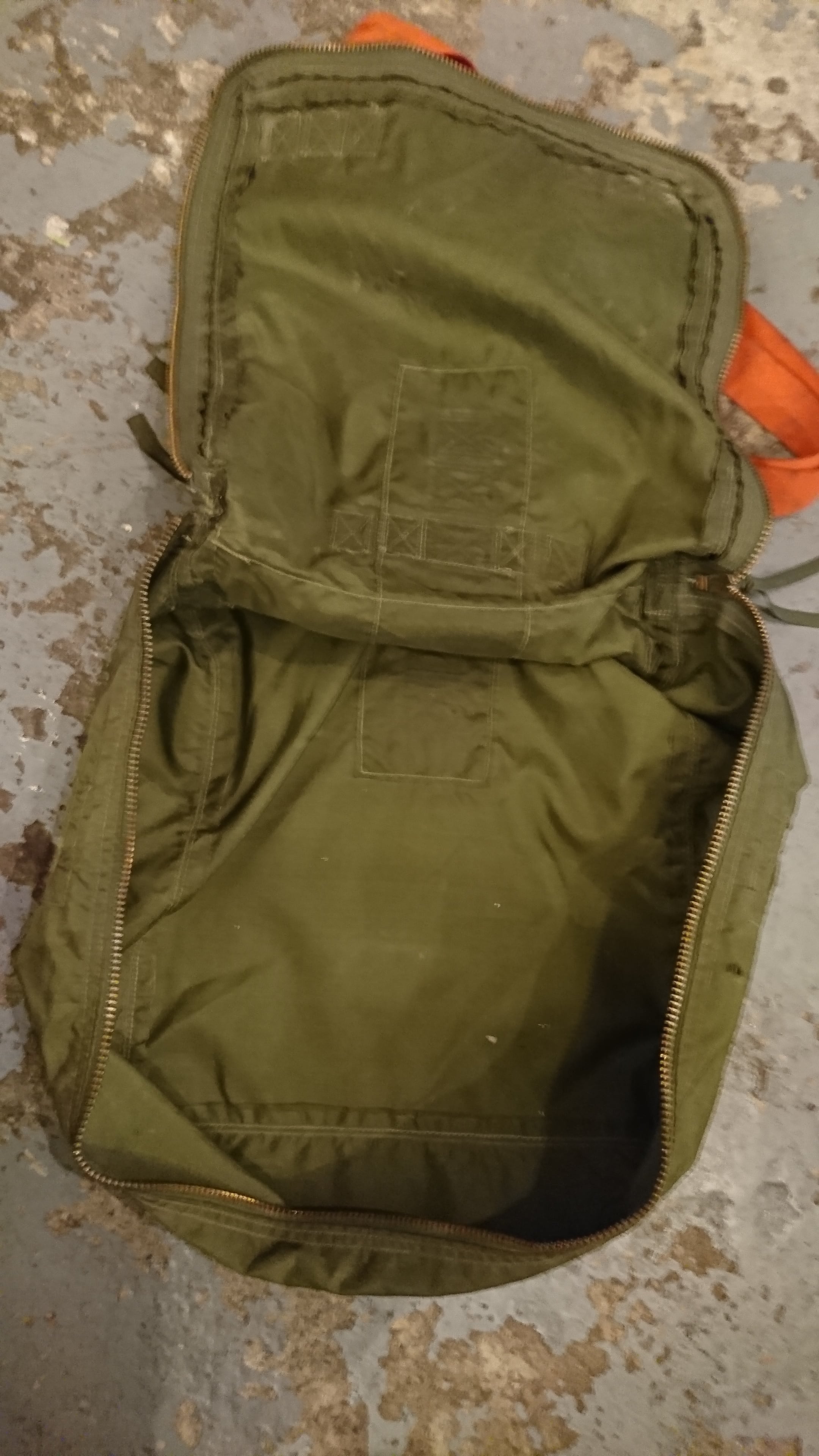 1986 US ARMY SURVIVAL KIT BAG | BOW & ARROW WEB STORE