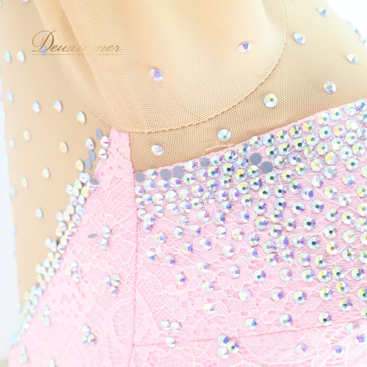 社交ダンス 衣装 ドレス ワンピース スタンダード ピンク系 ホワイト系 白 フレート レース ファー デモ 競技 ダンス パーティ 発表会 可愛い 明るい