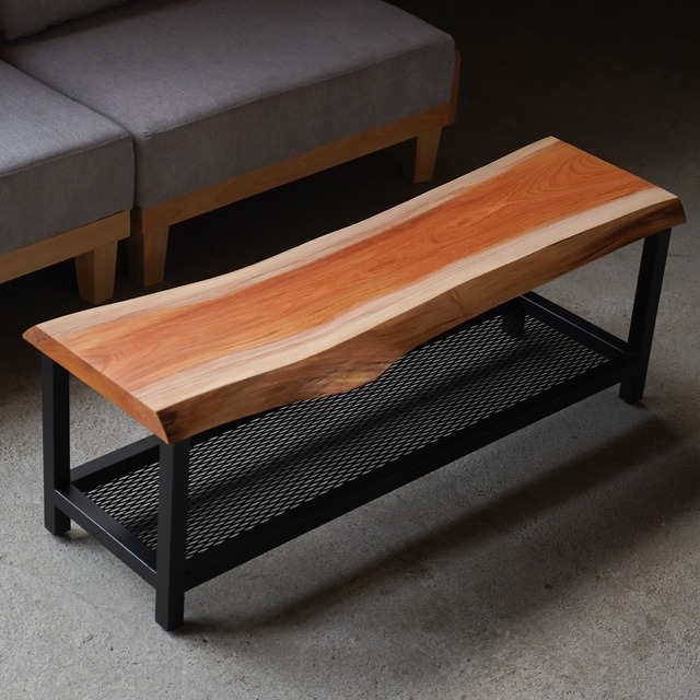 鮮やかカラーの欅　一枚板ローテーブル