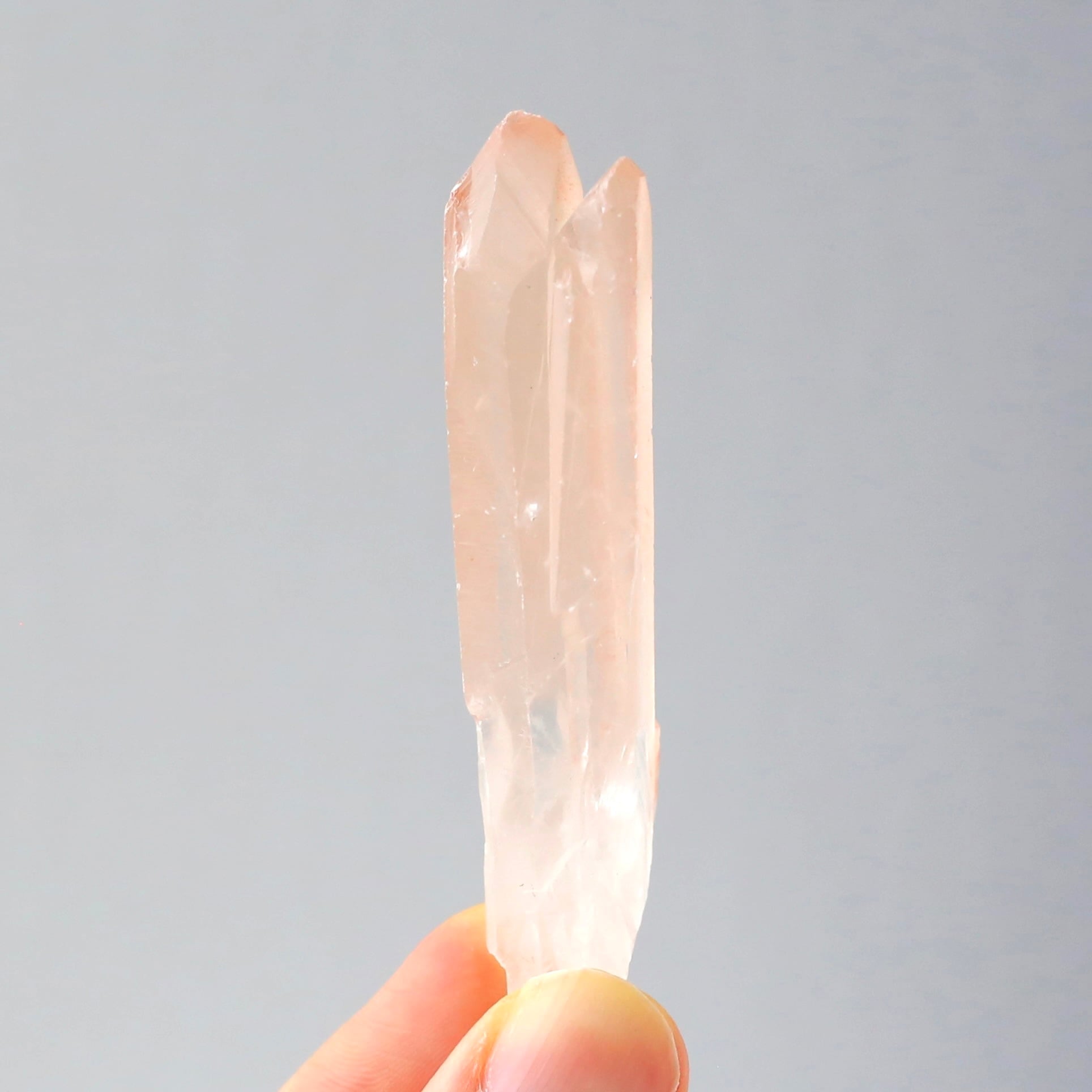 ソウルメイトツイン ピンククォーツ 天然石 水晶 鉱物 一点物 クォーツ ソウルメイトツイン ピンククォーツ マダガスカル産 天然石 水晶 鉱物