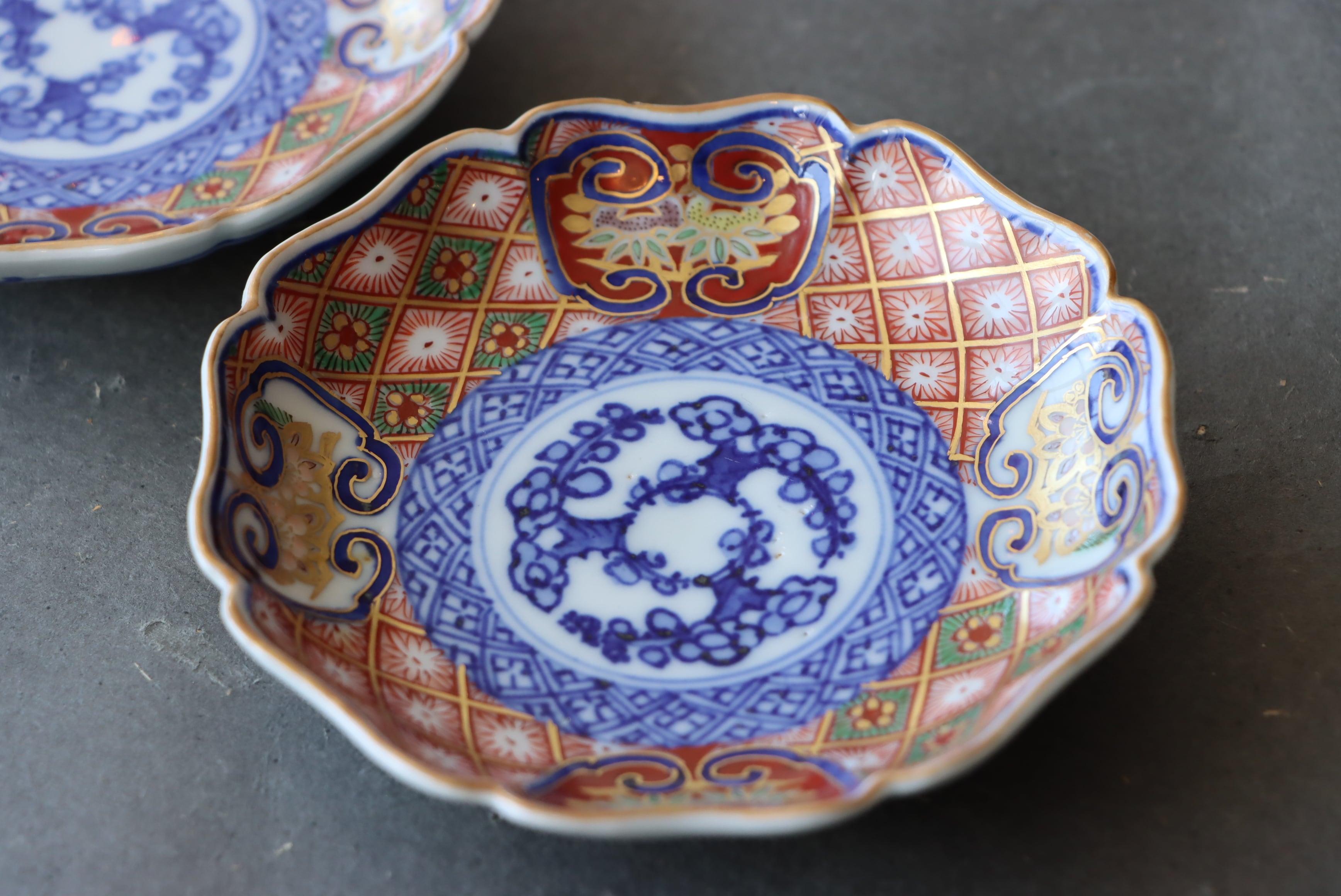 色絵/Overglaze enamels | (有)新原美術