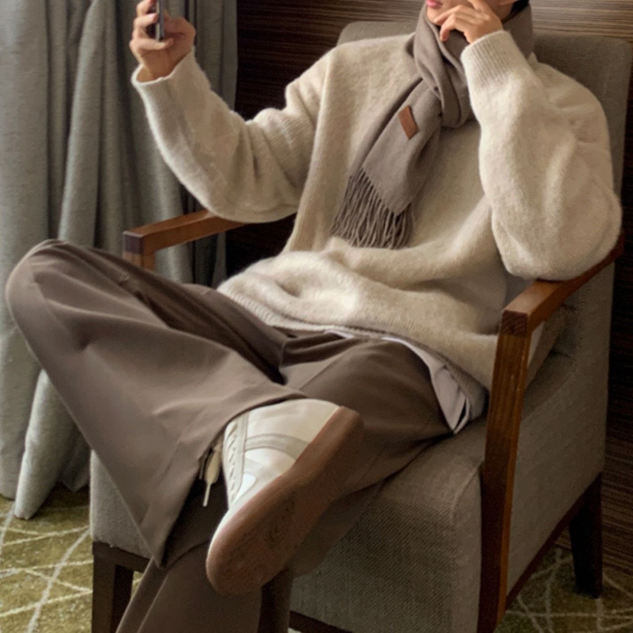 ベーシックラウンドネックニット　MT0080352