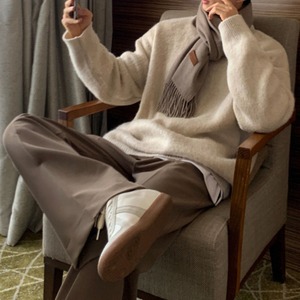 ベーシックラウンドネックニット　MT0080352