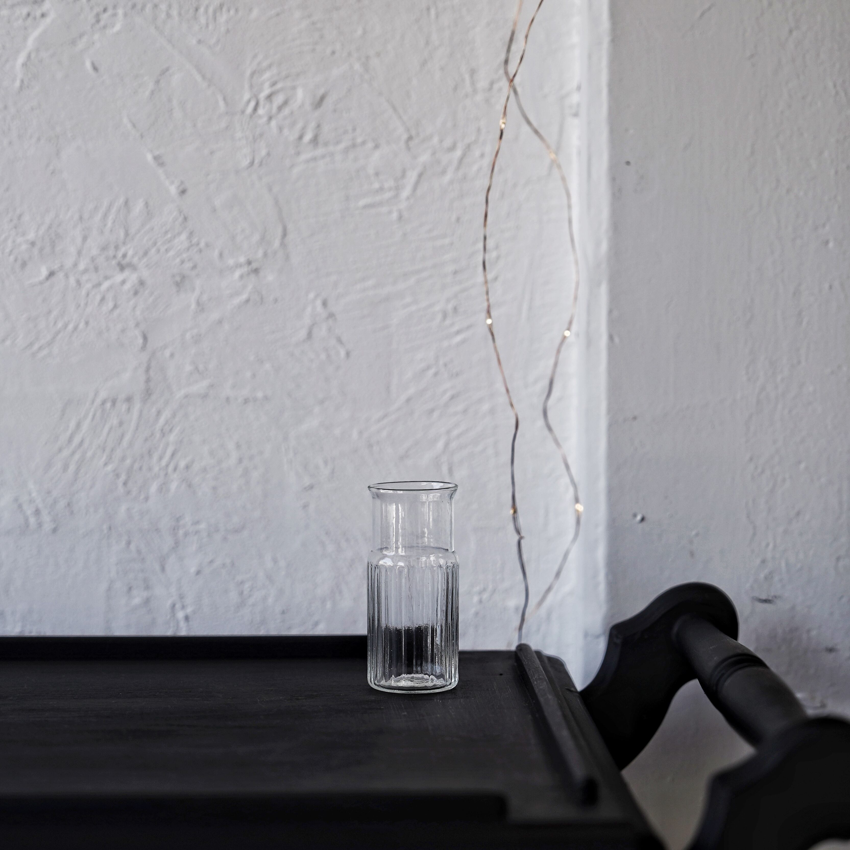 ベトナム製リサイクルガラスフラワーベース(H9.5cm)