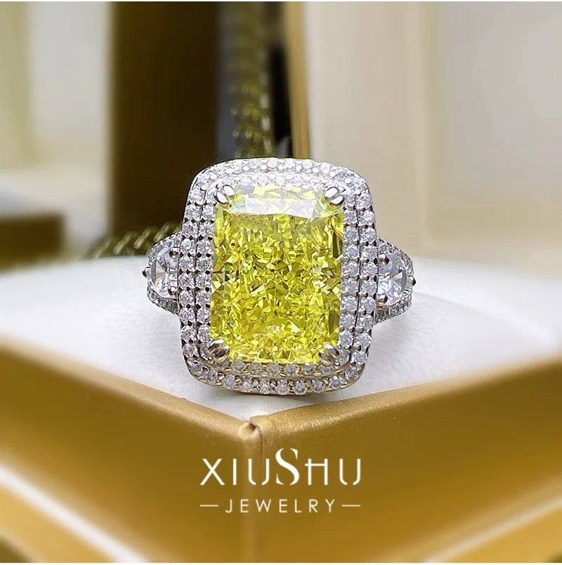 オリーブグリーン ライムグリーン 高炭素ダイヤモンド キラキラ