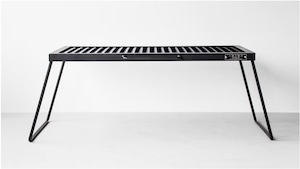 サンゾー工務店　アイアンテーブル