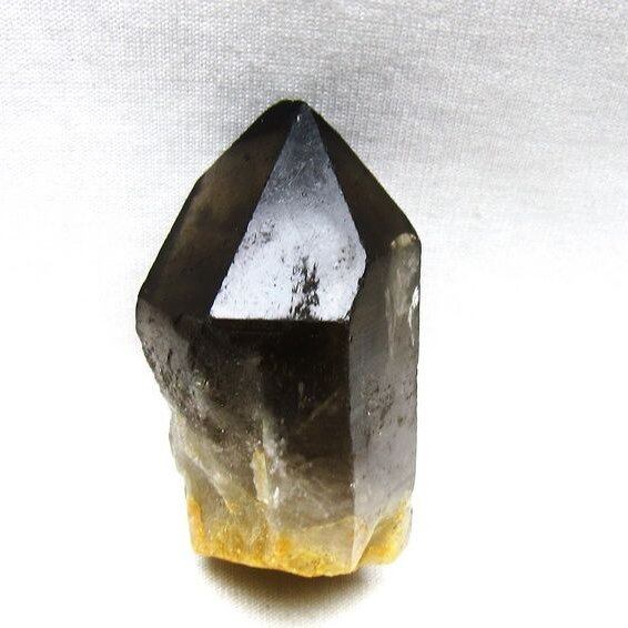 モリオン 黒水晶 原石 ブラジル産 一点物 171-7849