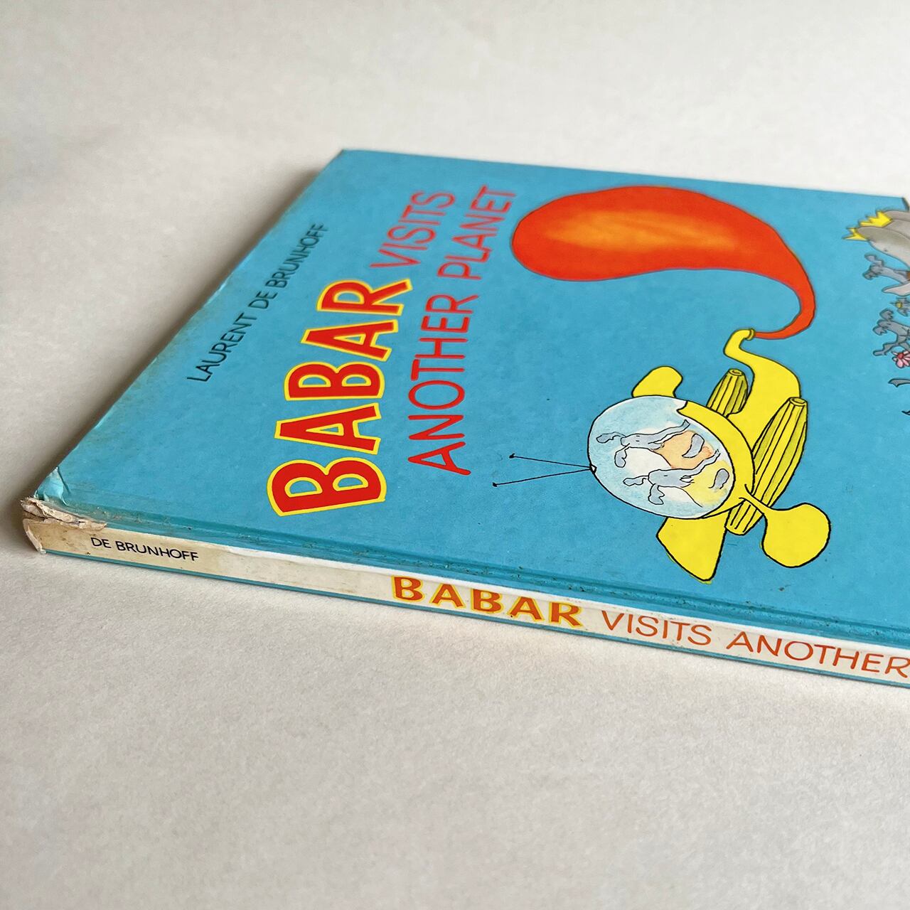 絵本 BABAR VISITS ANOTHER PLANET ババール 宇宙への旅 | PIMLICO