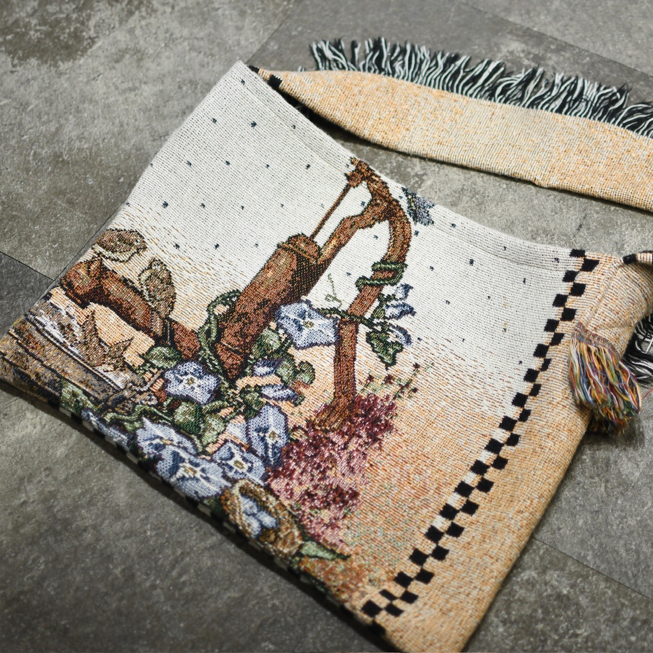 kroneko original rug shoulder bag