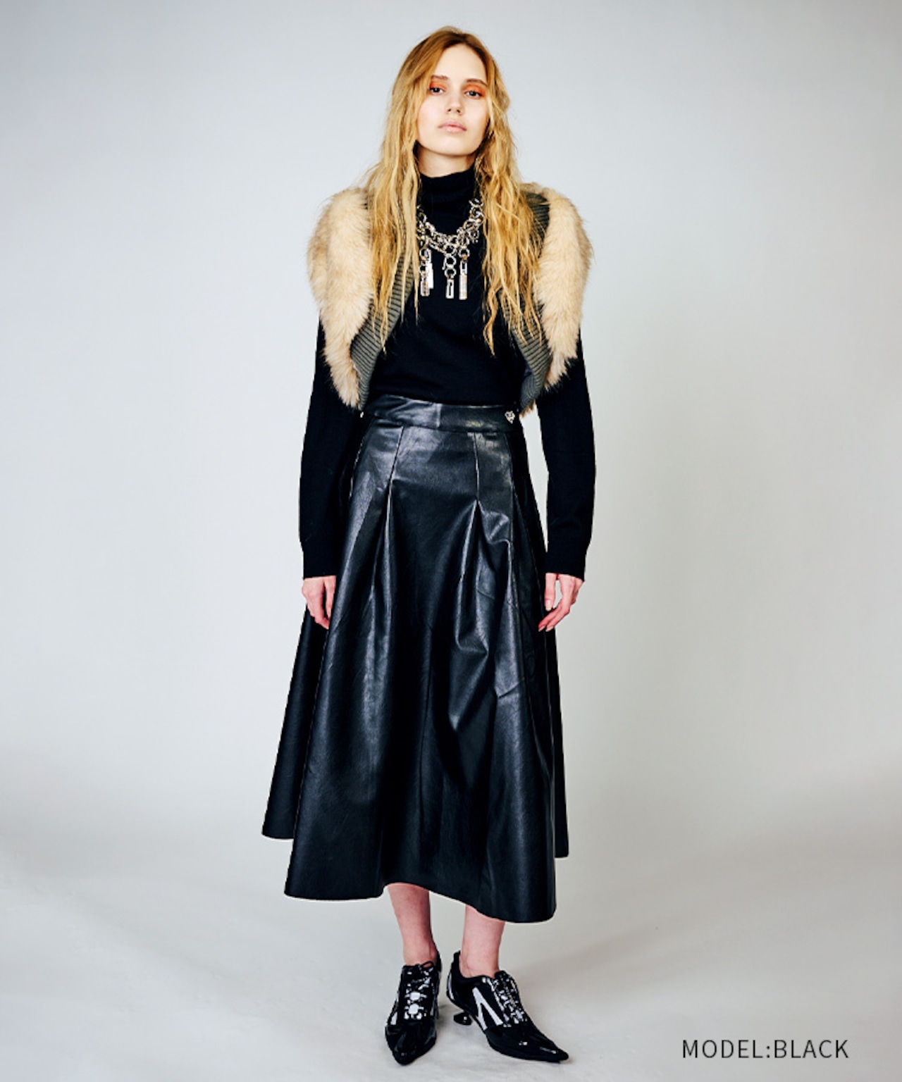 【直営限定ITEM】エコレザーフレアスカート (BLACK) CQ-47133H