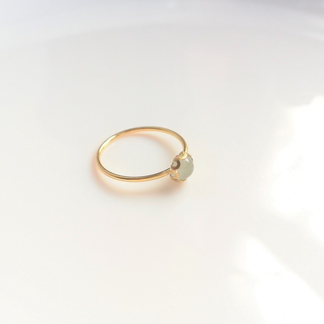 アクアマリンのベゼル指輪（14kgf）